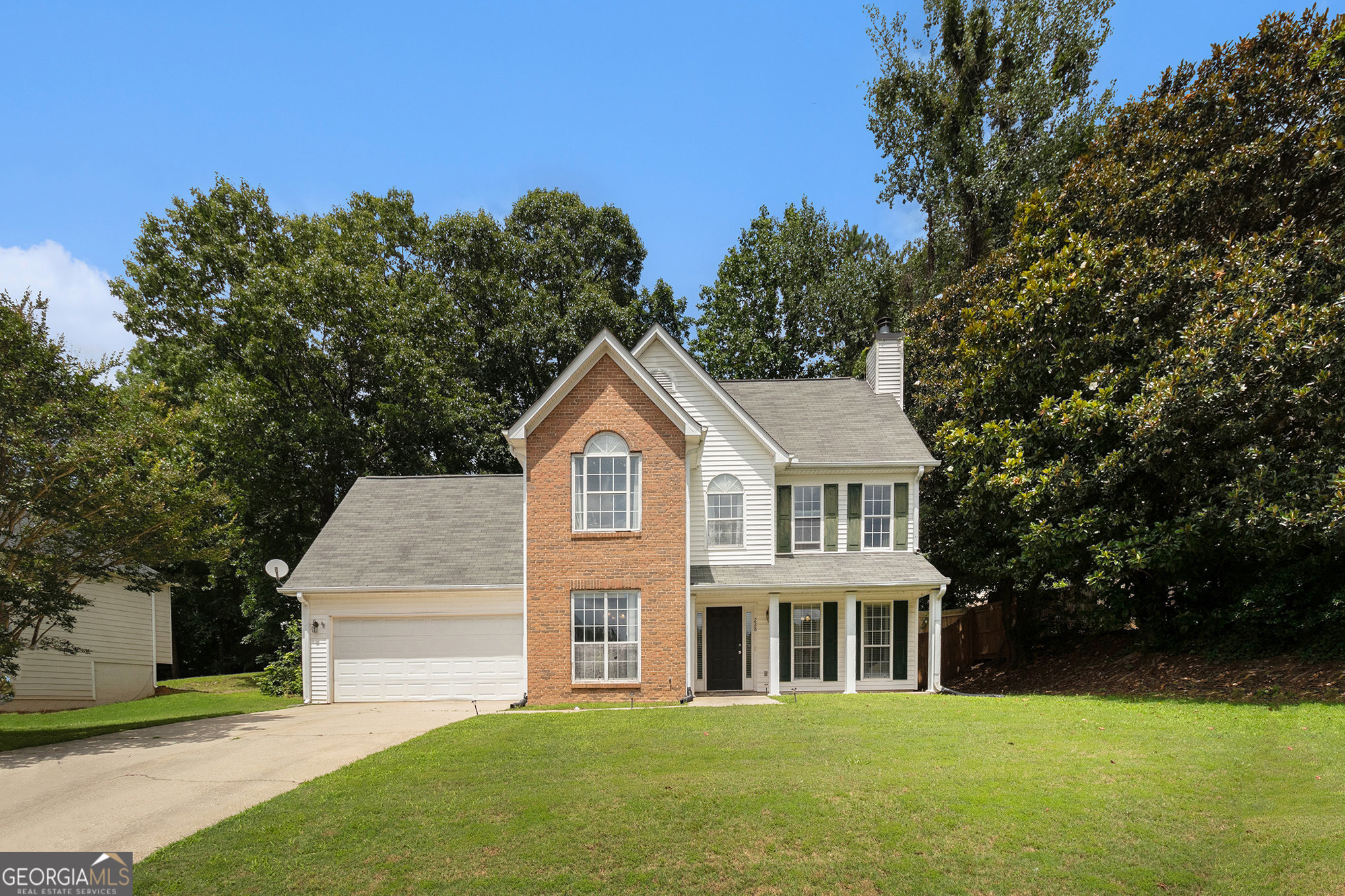 228 Kensington Trace Property Photo 1