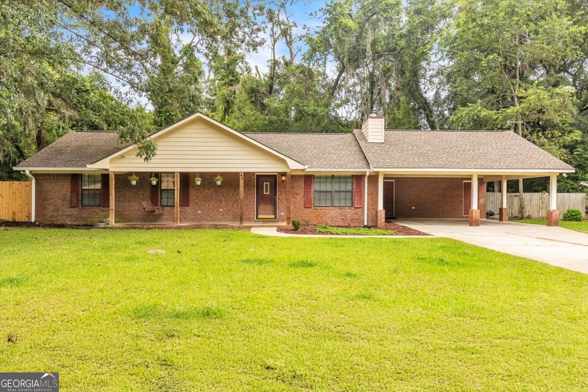 122 Tyson Lane Property Photo 1