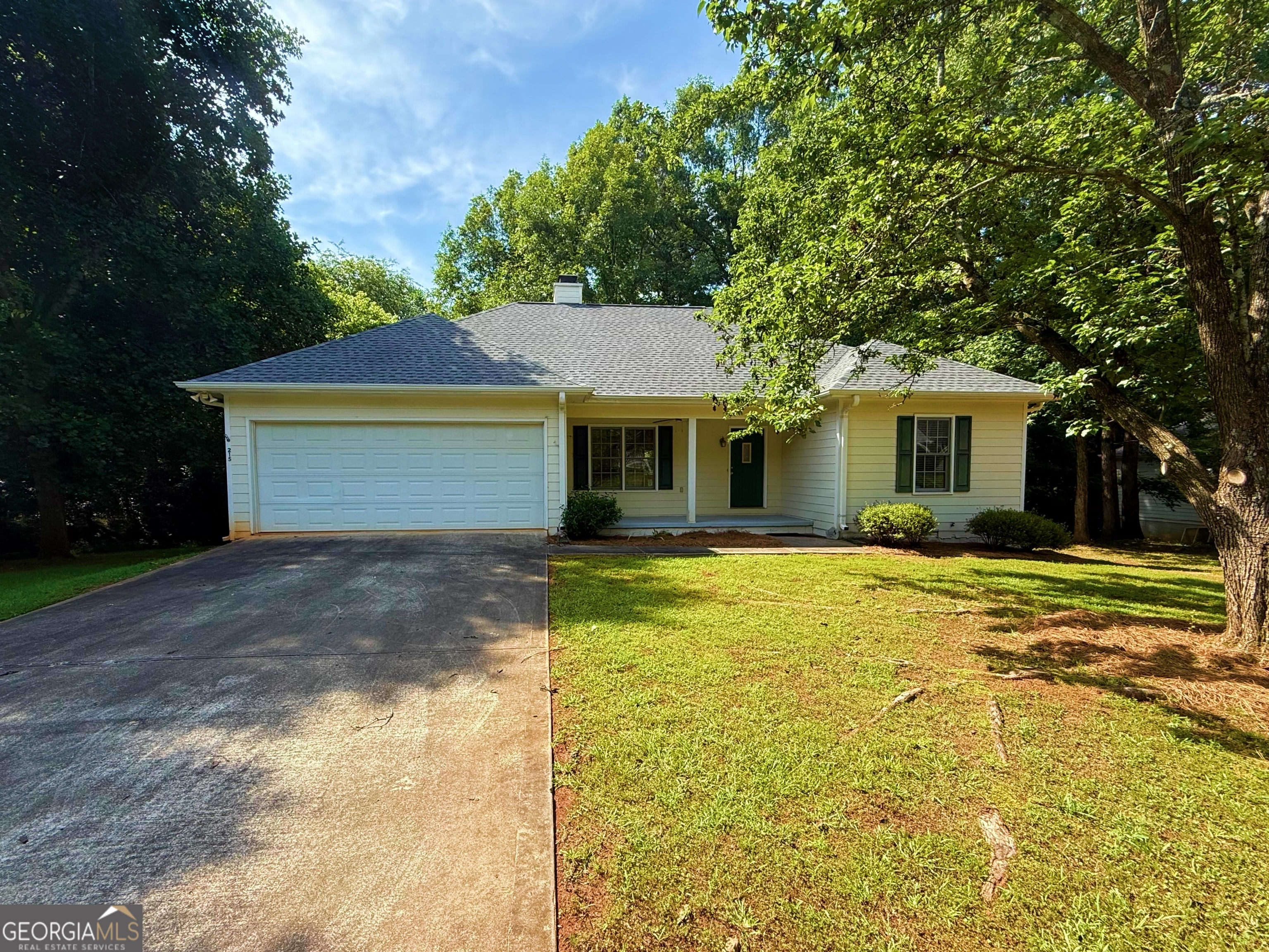 215 Twin Creek Shores Property Photo 1