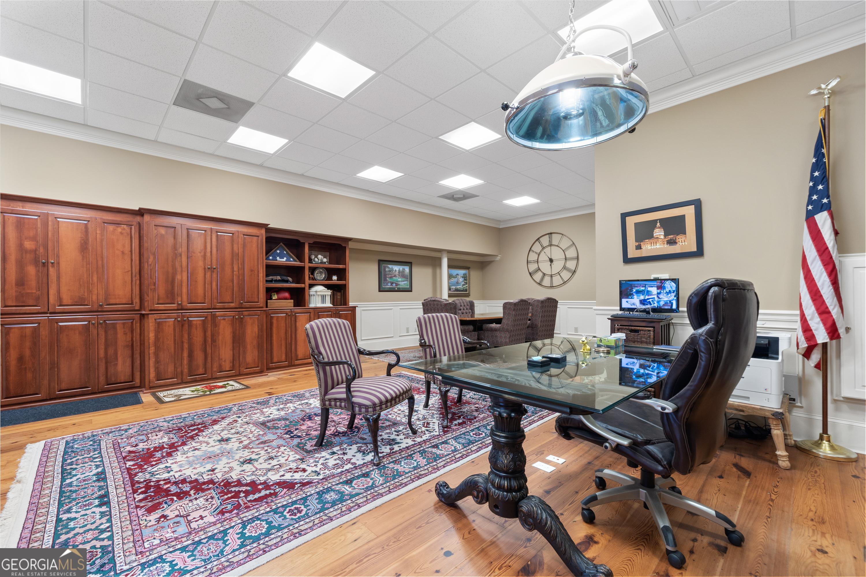 100 S Wayne Street Property Photo 8