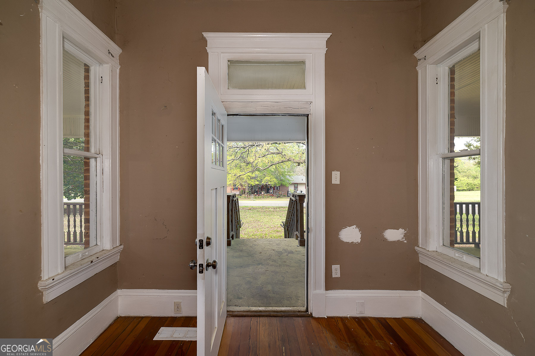 960 Jackson Street Property Photo 32