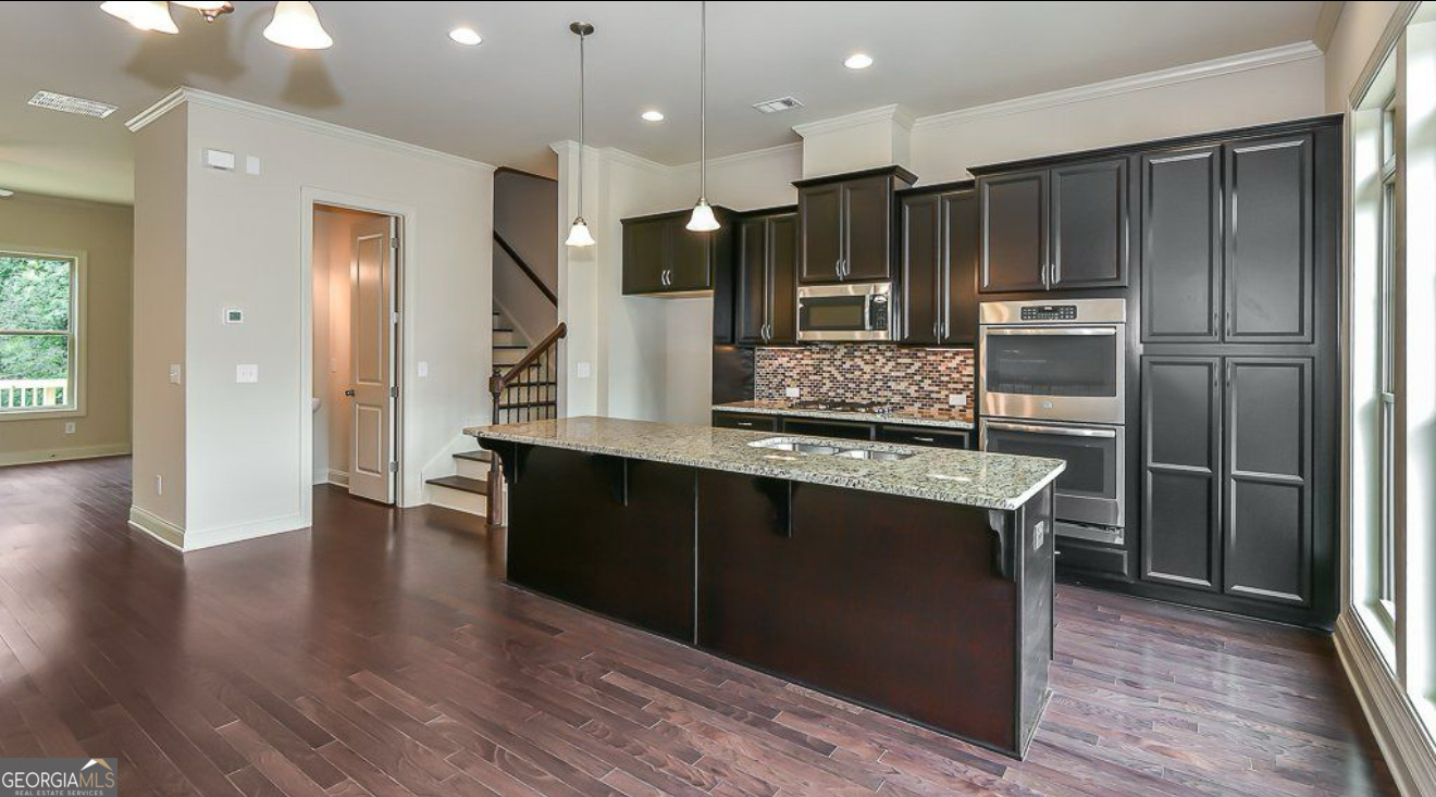 1306 Harris Way Property Photo 1