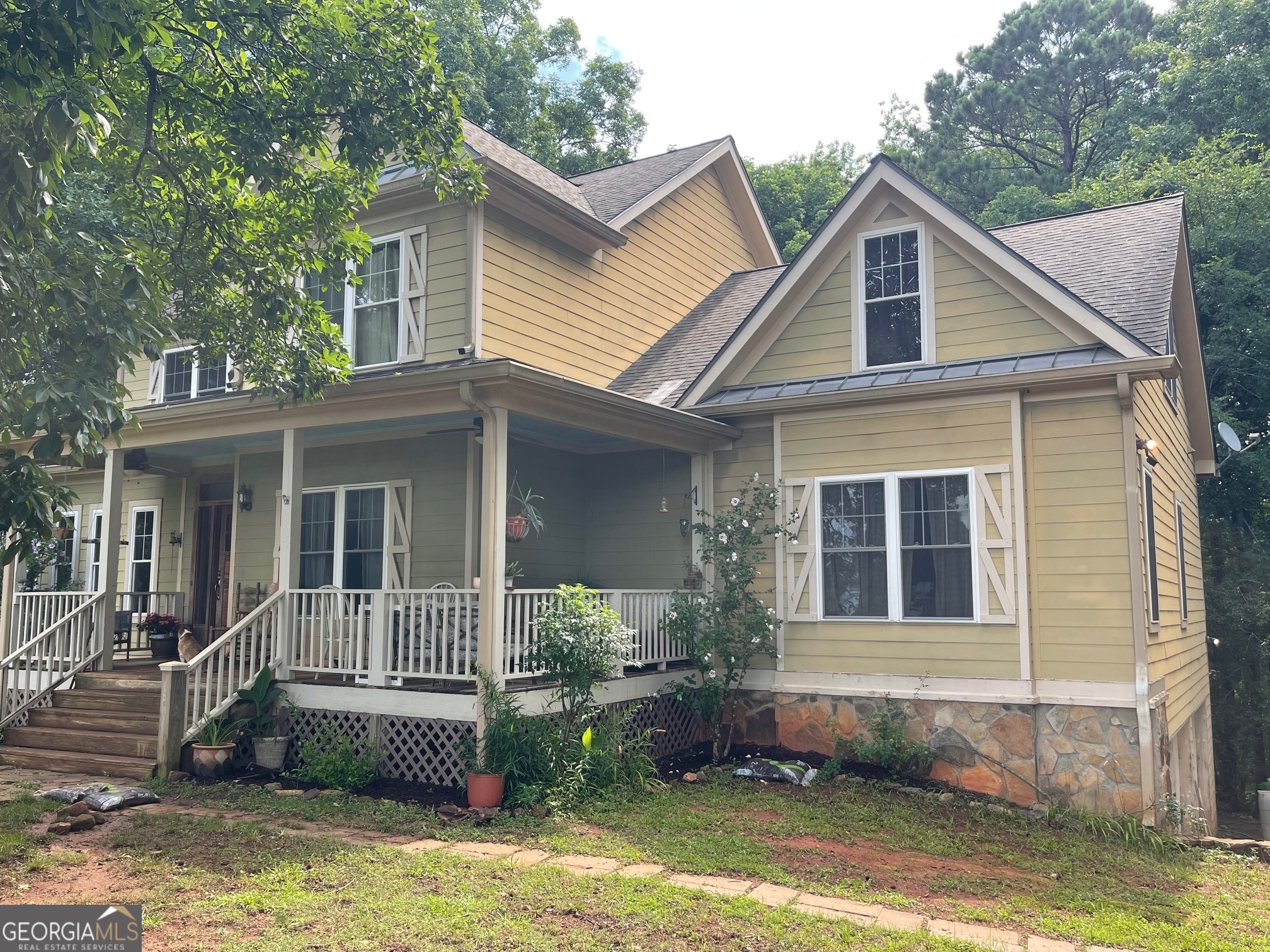 495 Bragg Road Property Photo 2