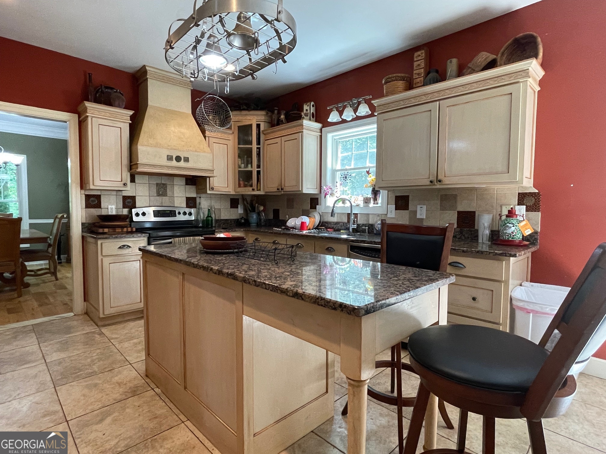 495 Bragg Road Property Photo 13