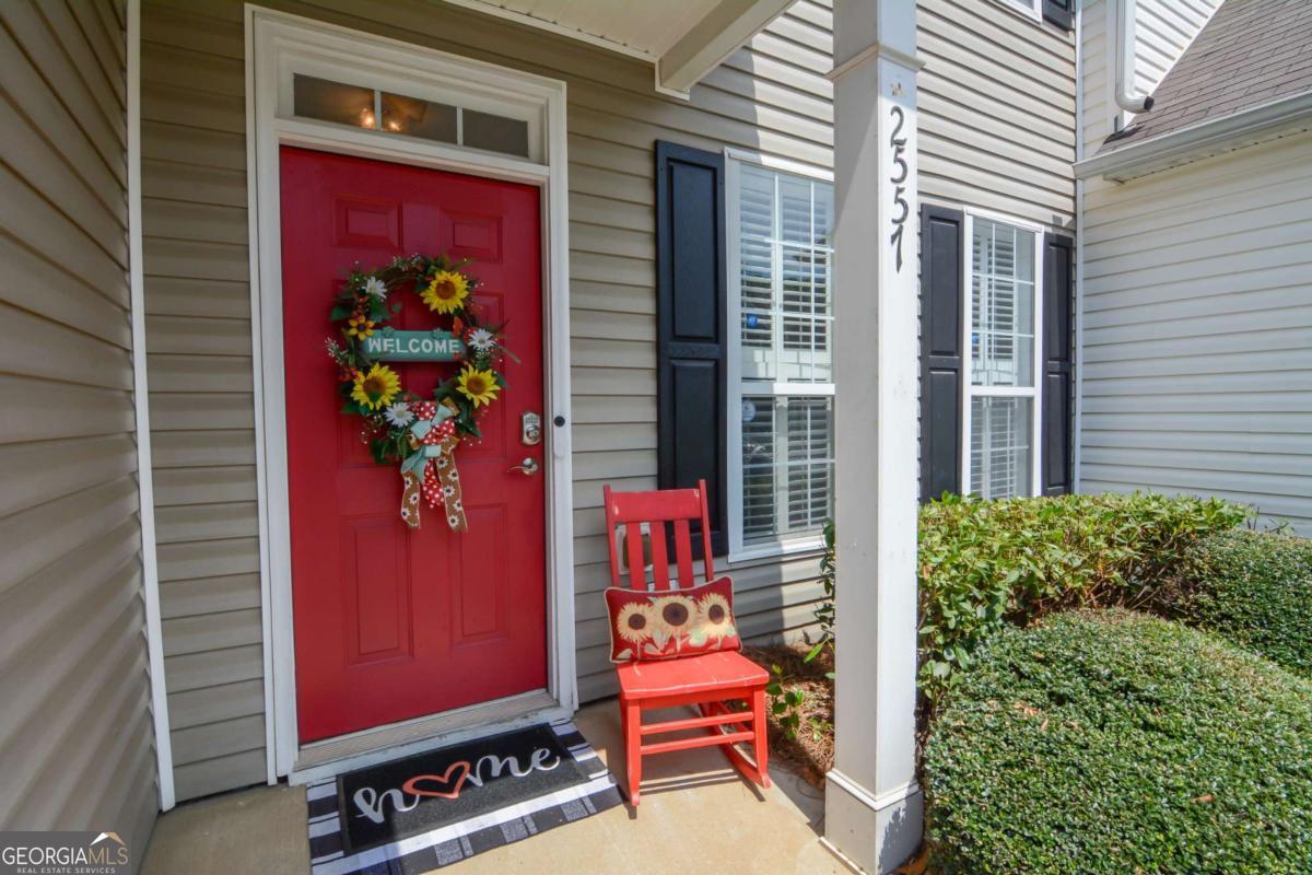 2557 Avery Park Circle Property Photo 1