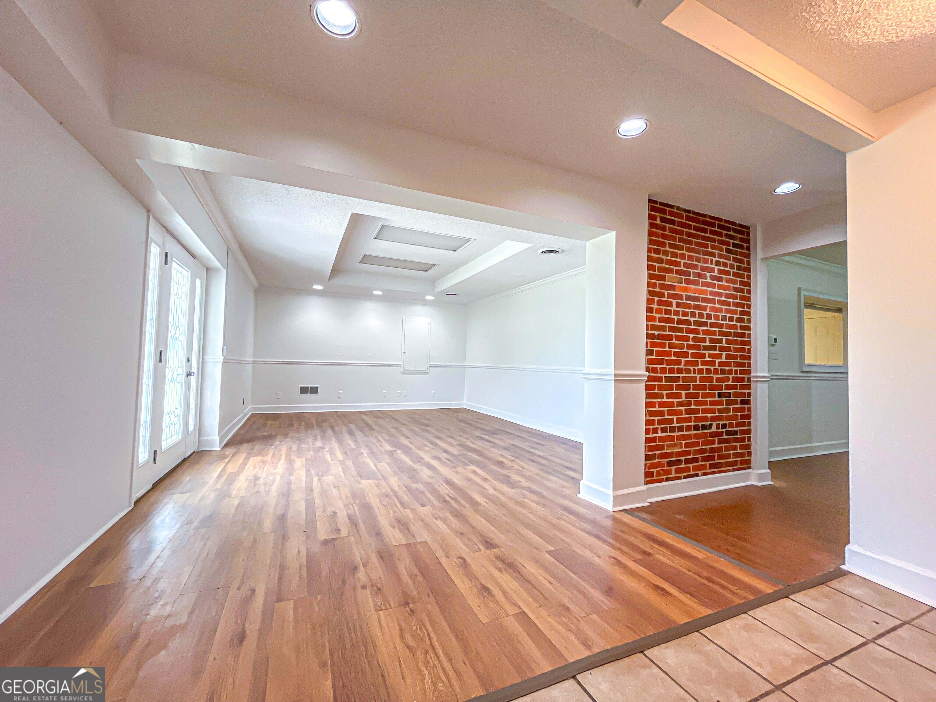 222 S 14th Street Property Photo 8