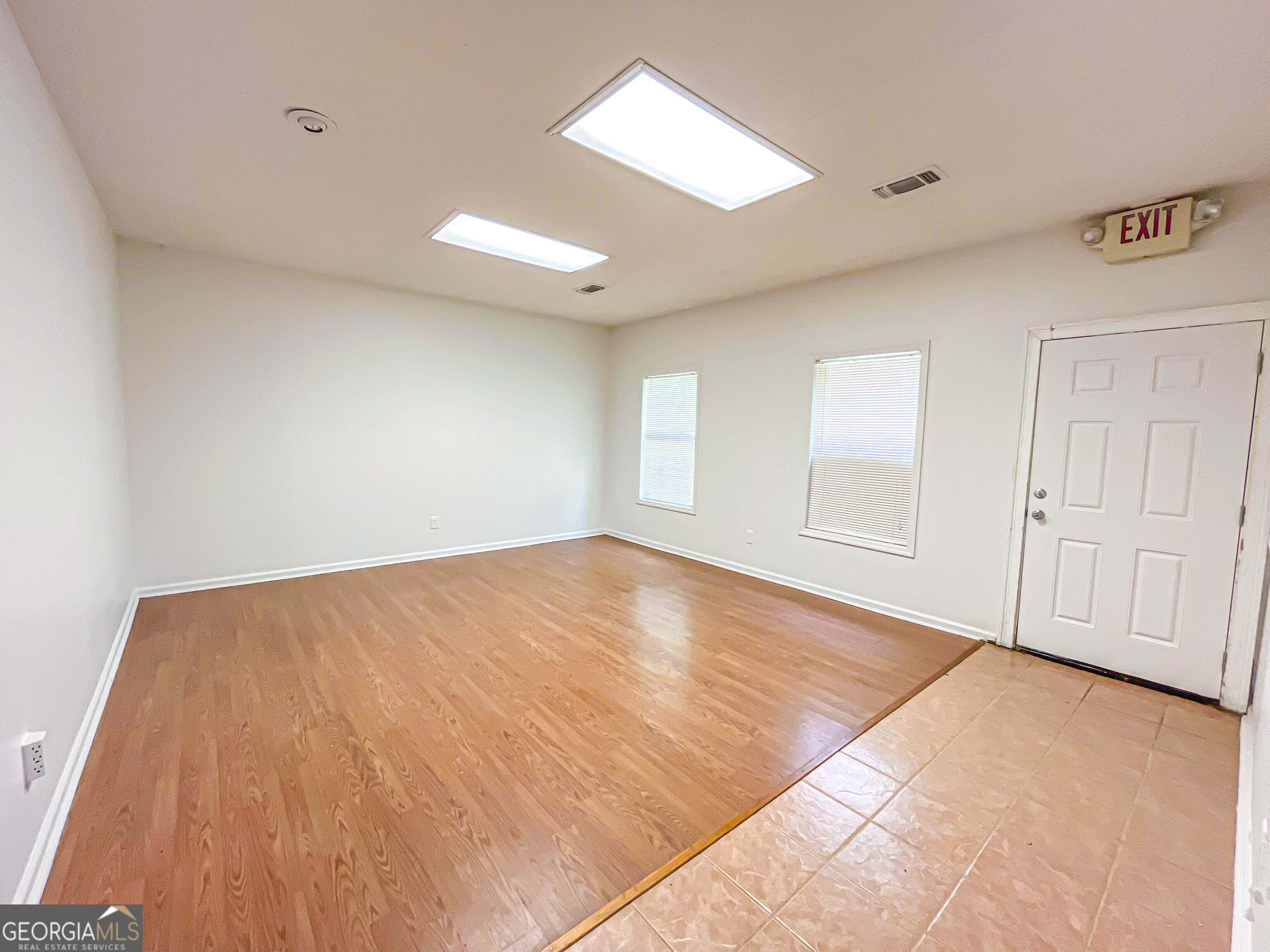 222 S 14th Street Property Photo 19
