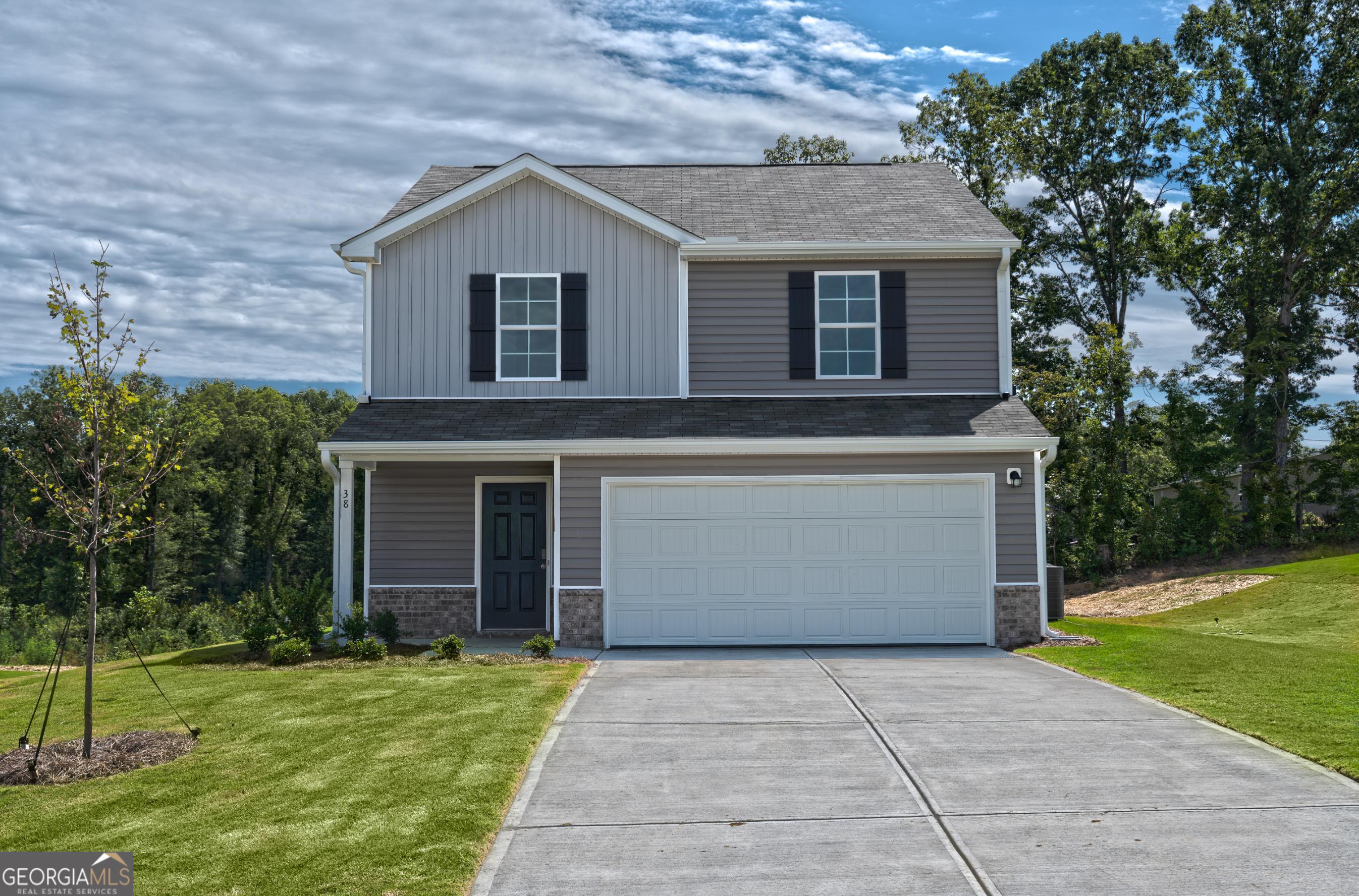 38 Hennon Way Property Photo 1