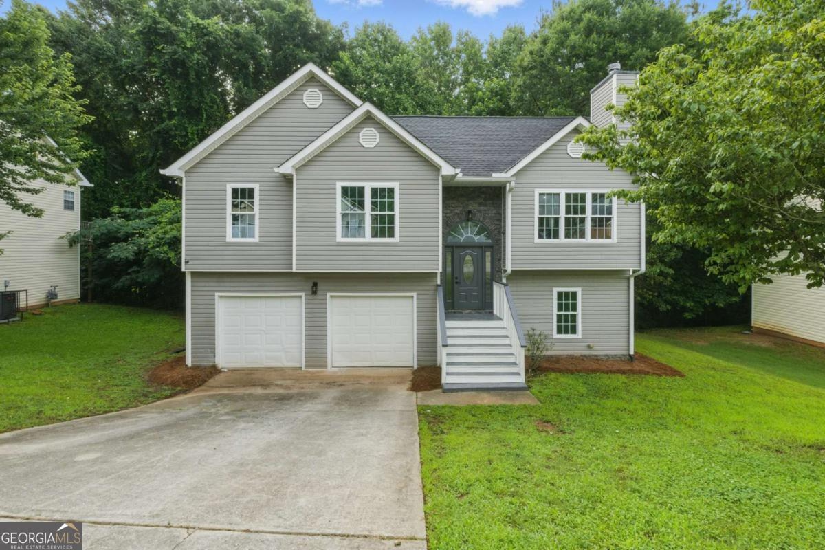 11020 Knotty Pine Place Property Photo 1