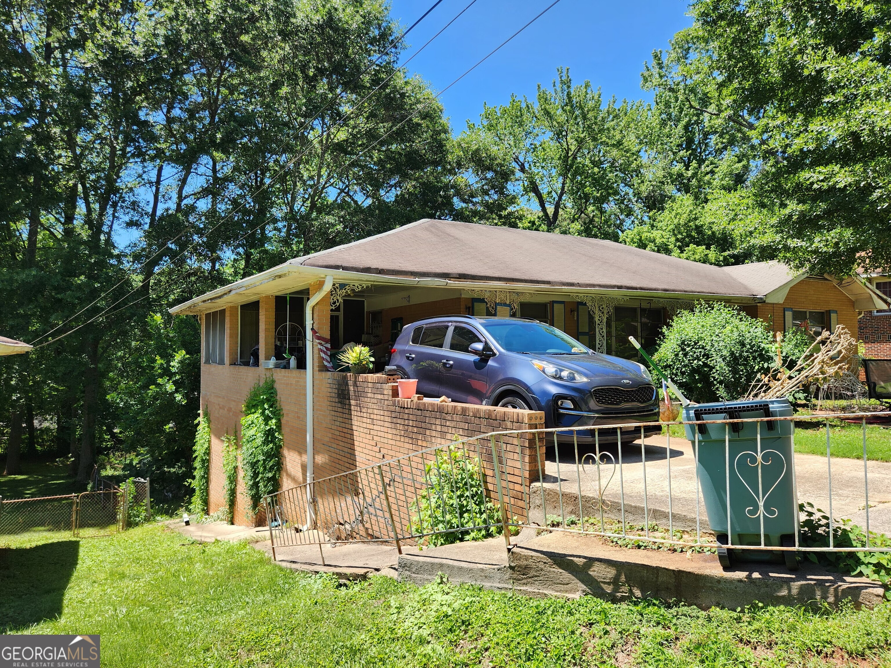 965 Stokeswood Avenue Se Property Photo 1