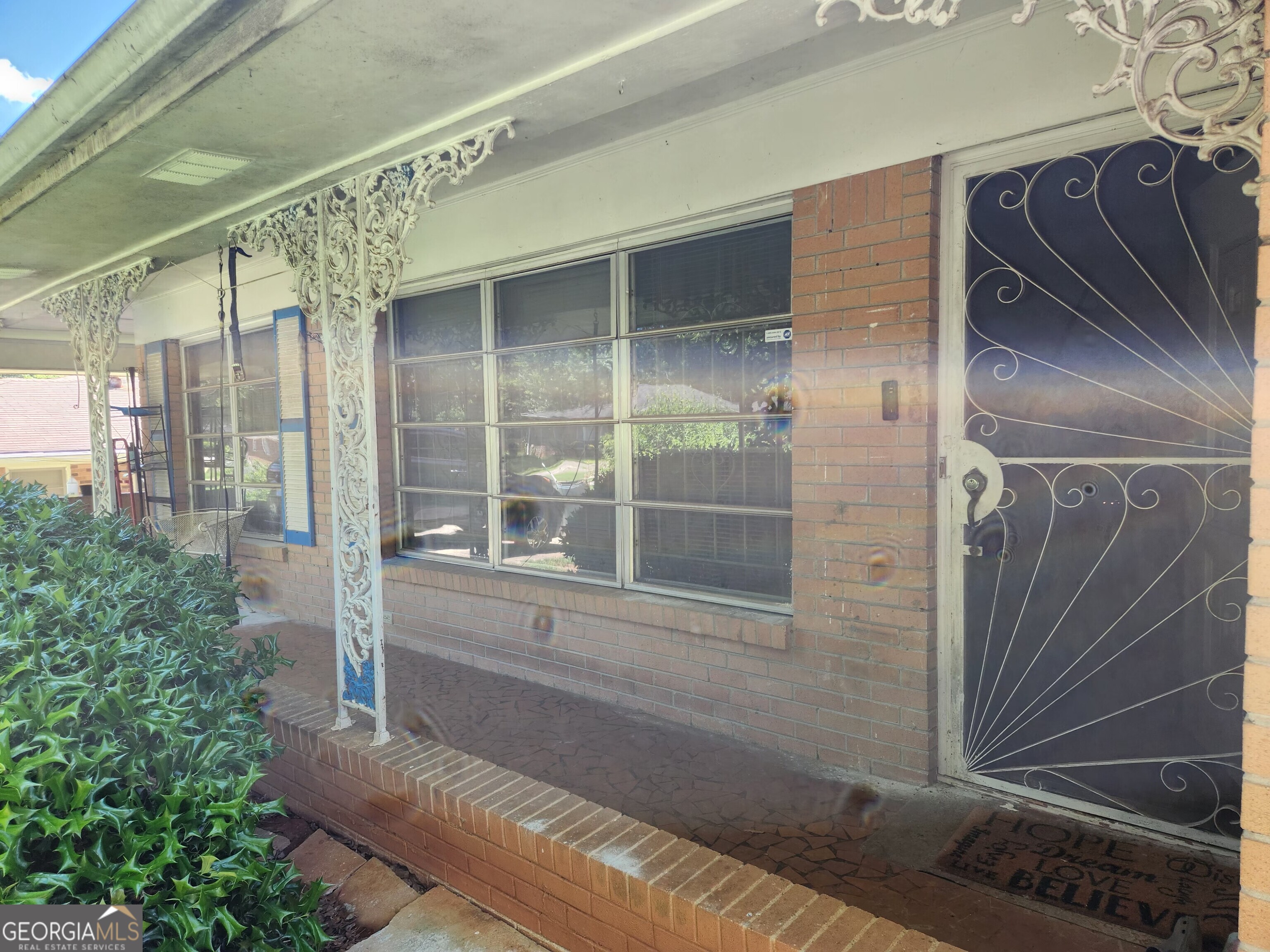 965 Stokeswood Avenue Se Property Photo 3