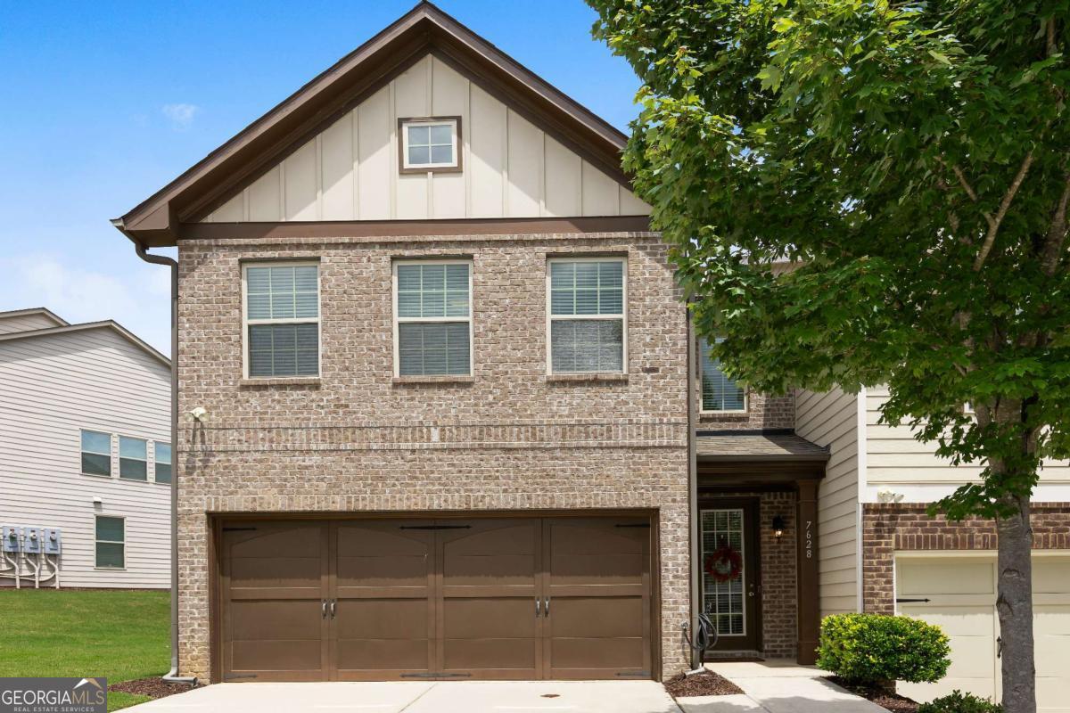 7628 Summer Berry Lane Property Photo 1