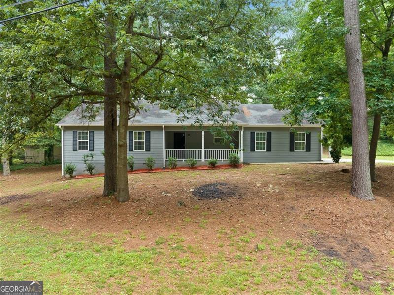 3235 Harms Way Property Photo 1