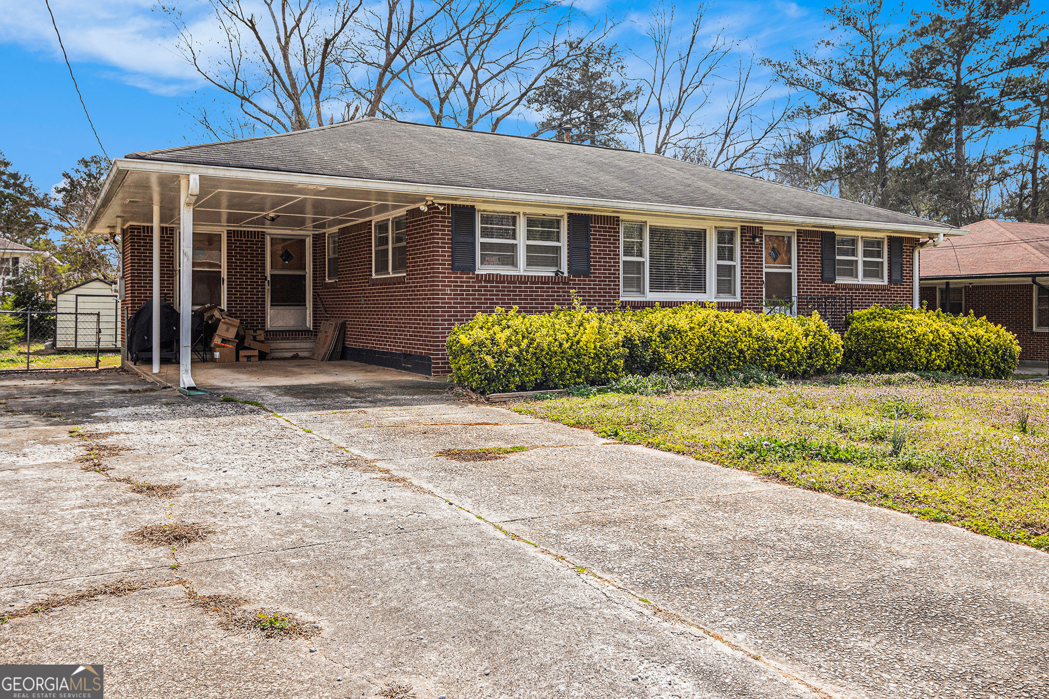 965 Laurel Street Property Photo 1