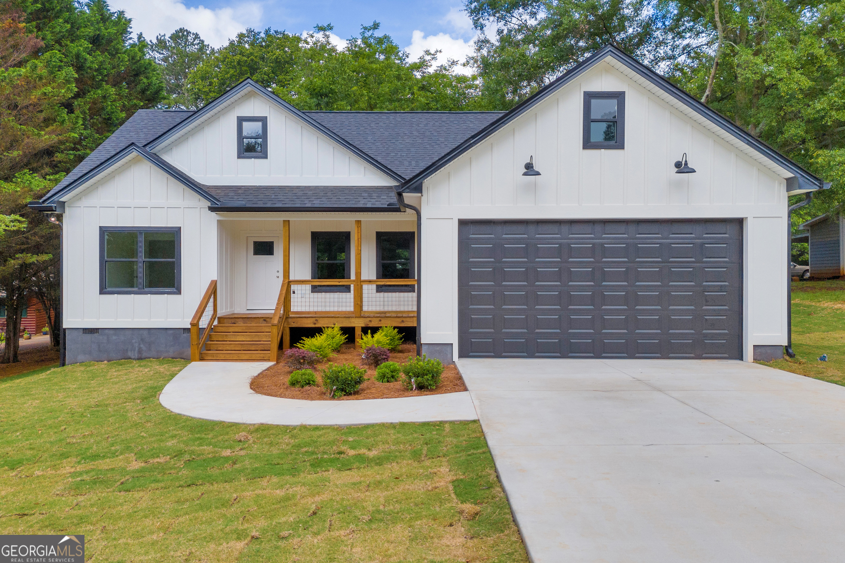 256 ADAMS PLACE