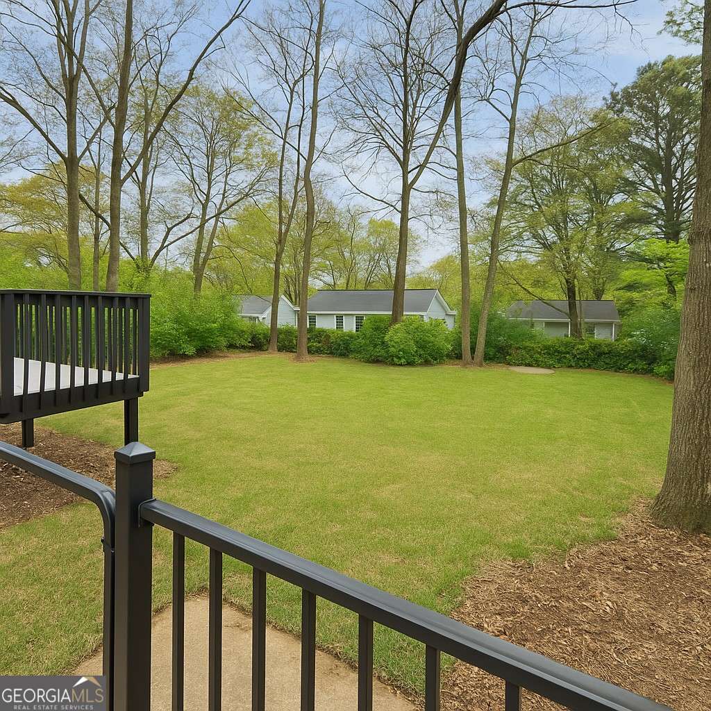 2141 Flat Shoals Road Se Property Photo 2