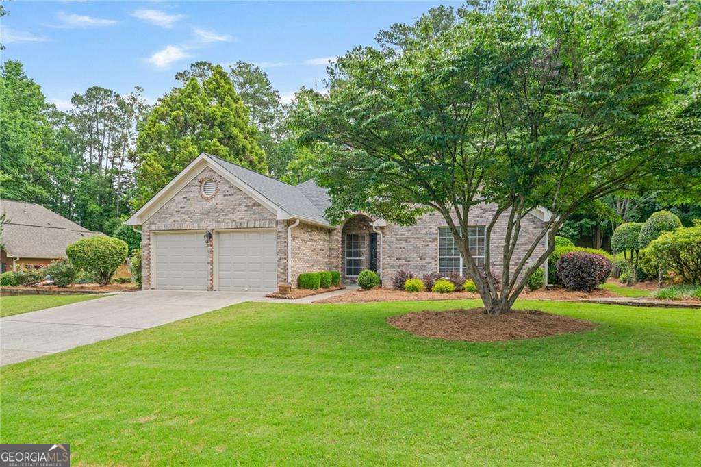 425 Greenmont Walk Court Property Photo 1