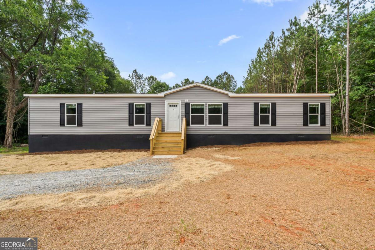 1617 Sweet City Road Property Photo 1
