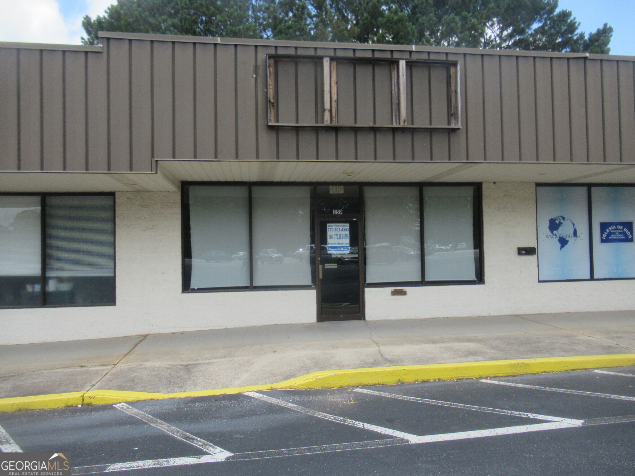 259 Temple Avenue Property Photo 1