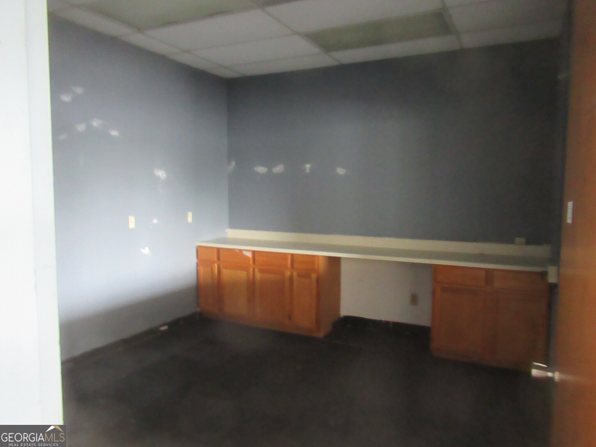 273 Temple Avenue Property Photo 10