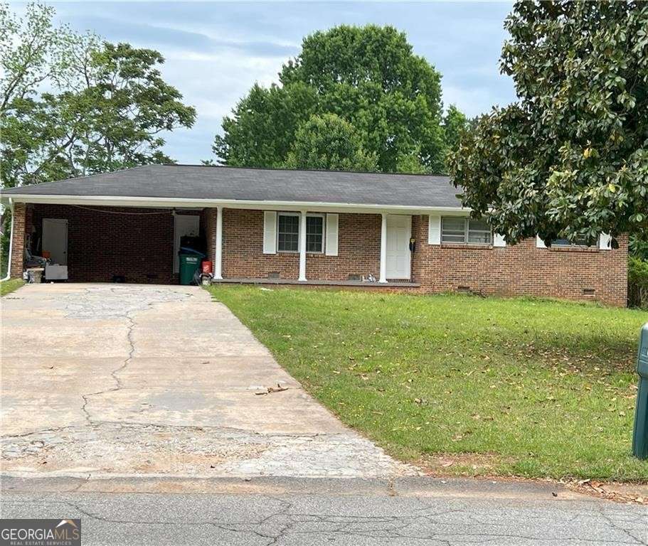 6192 Meadowbrook Drive Property Photo 1