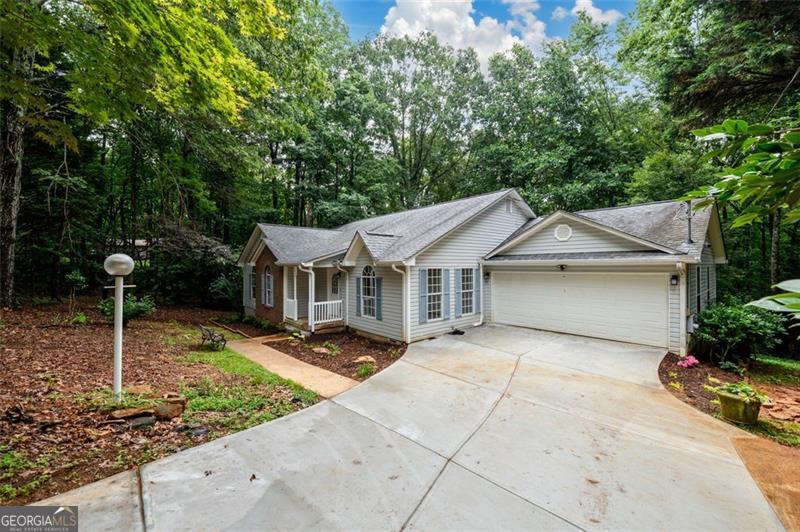 3105 The Trail Road Property Photo 1