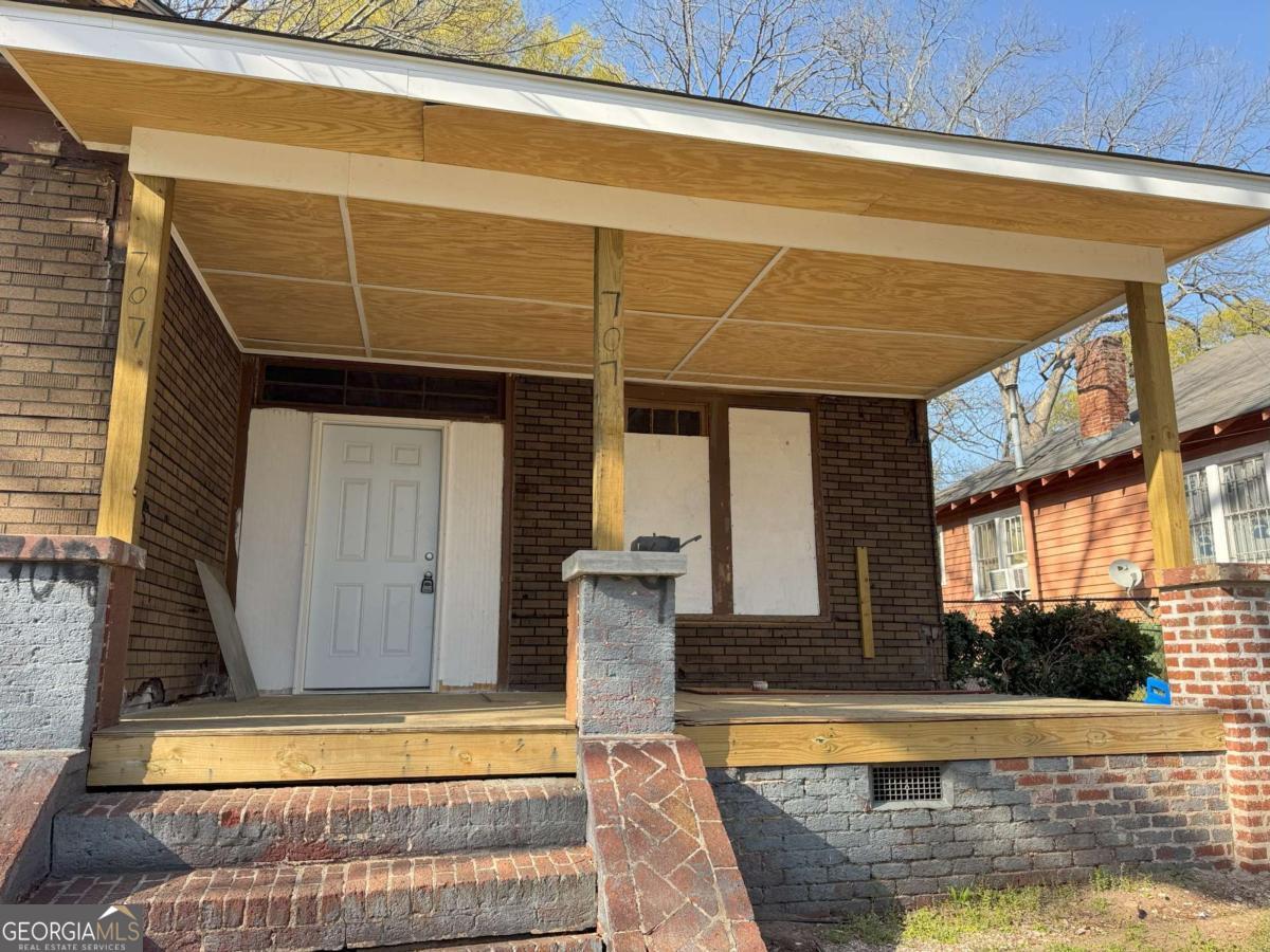 707 Dill Avenue Sw Property Photo 1