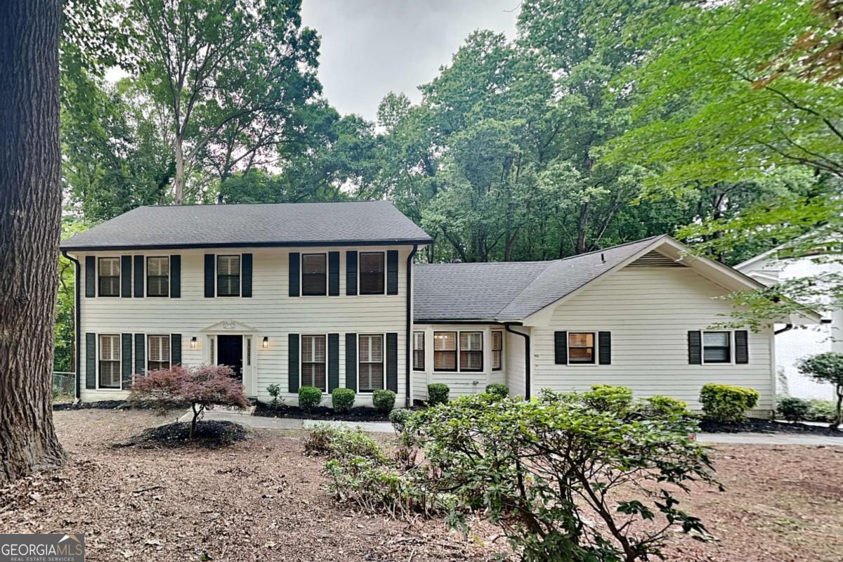 247 Millbrook Farm Road Property Photo 1
