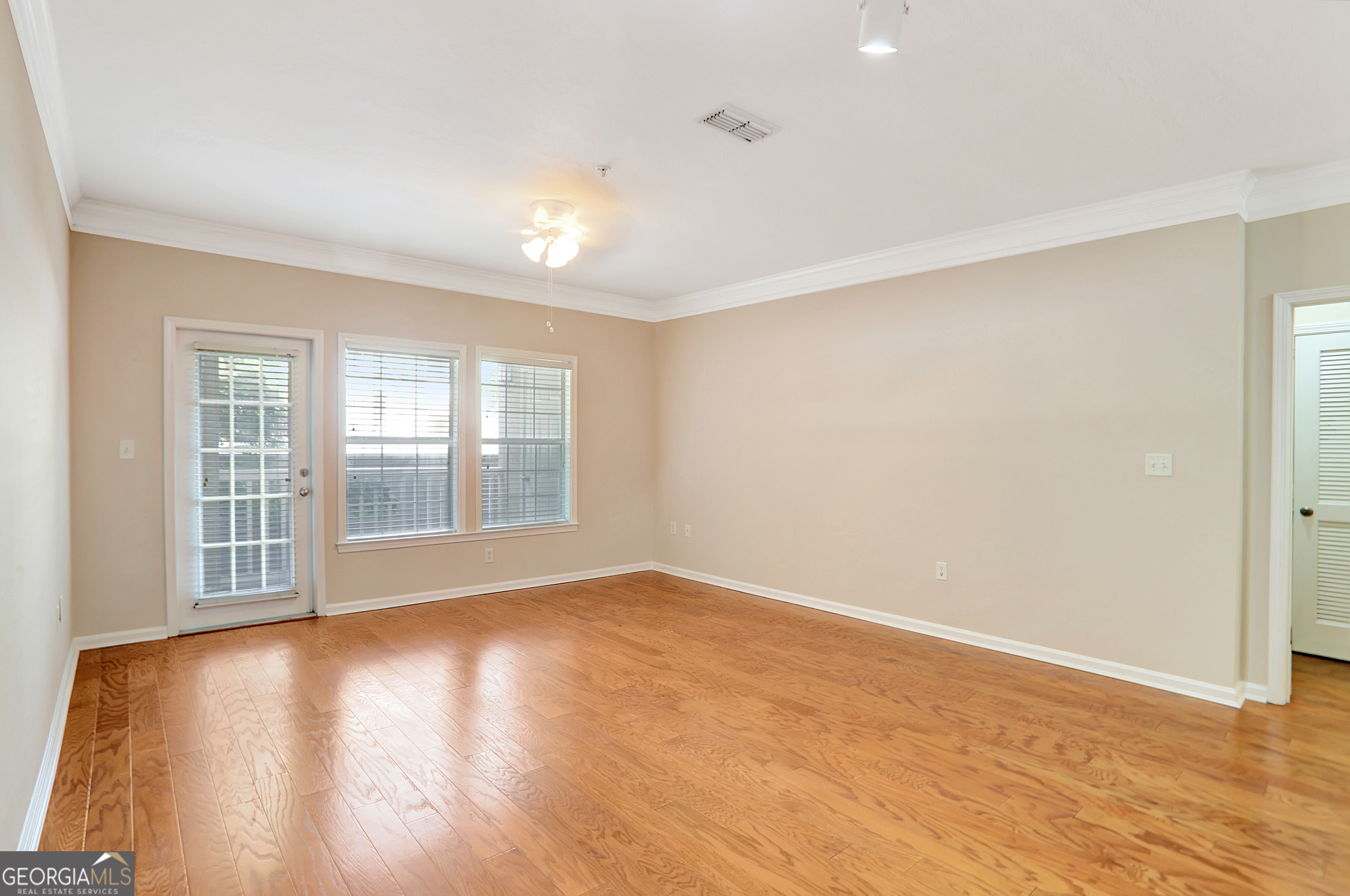 3206 Westchester Ridge Ne Property Photo 4