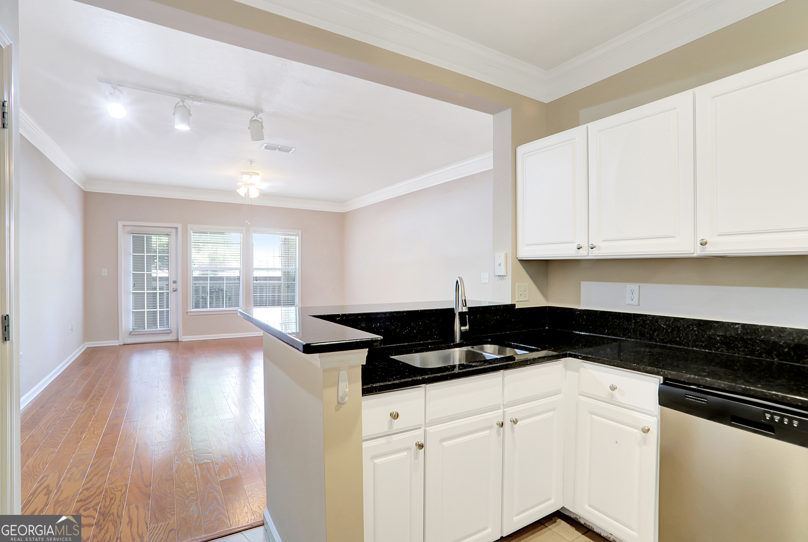 3206 Westchester Ridge Ne Property Photo 7