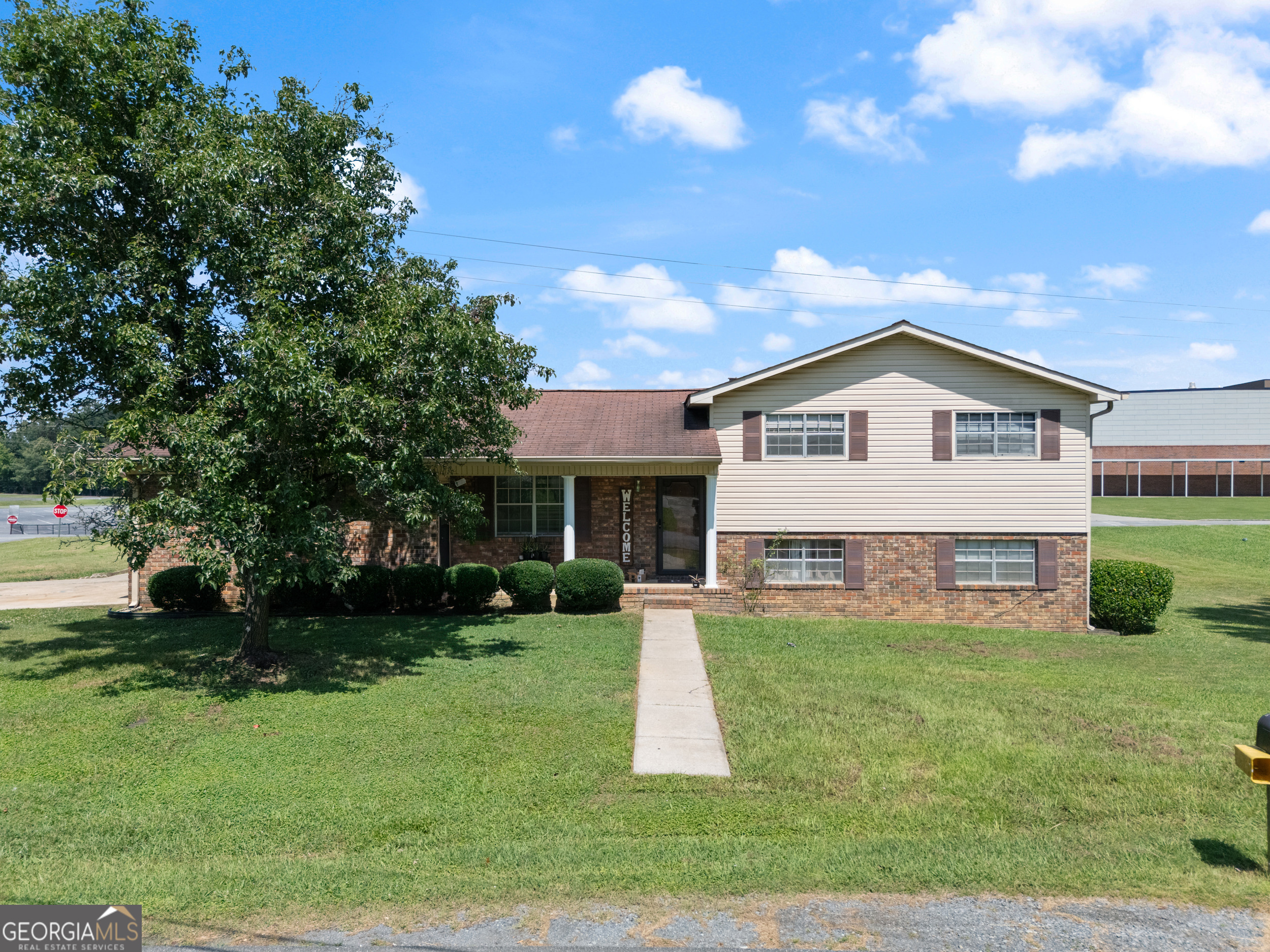 6 Leisure Drive Property Photo 1