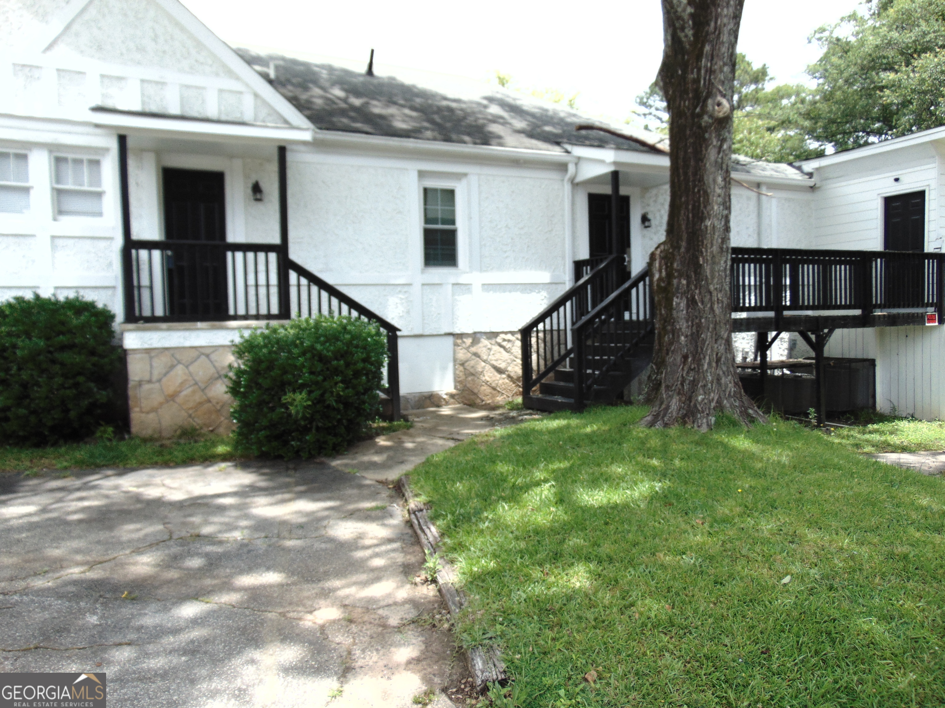 6277 Memorial Drive Property Photo 13