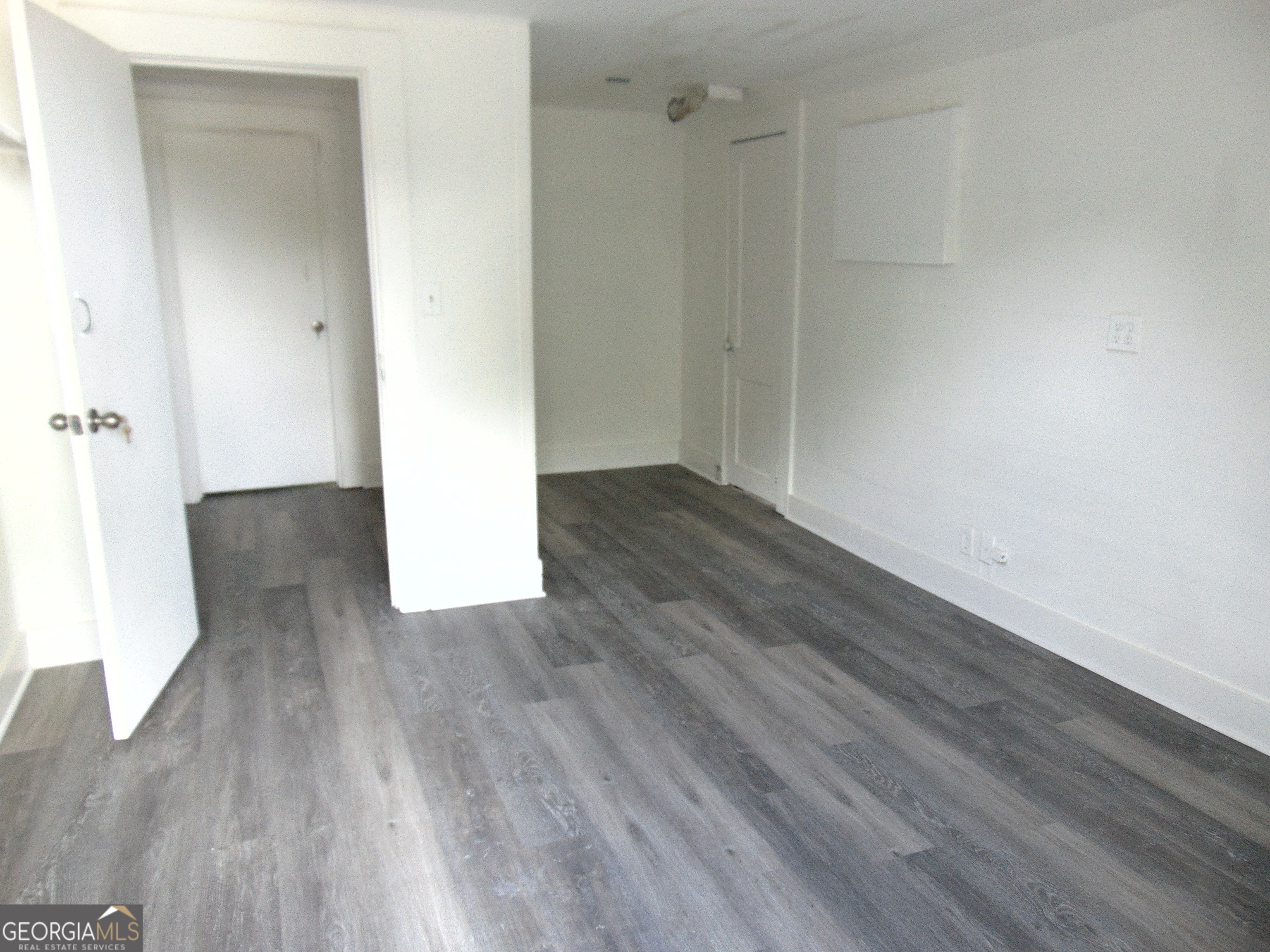 6277 Memorial Drive Property Photo 15