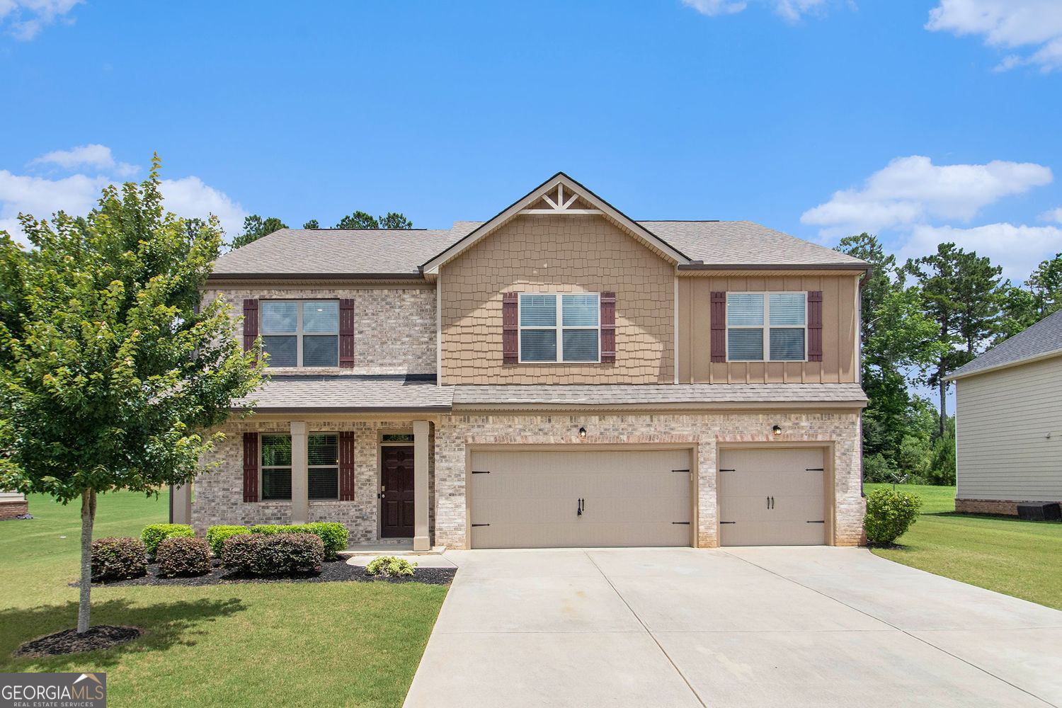 8041 Louis Drive Property Photo 1