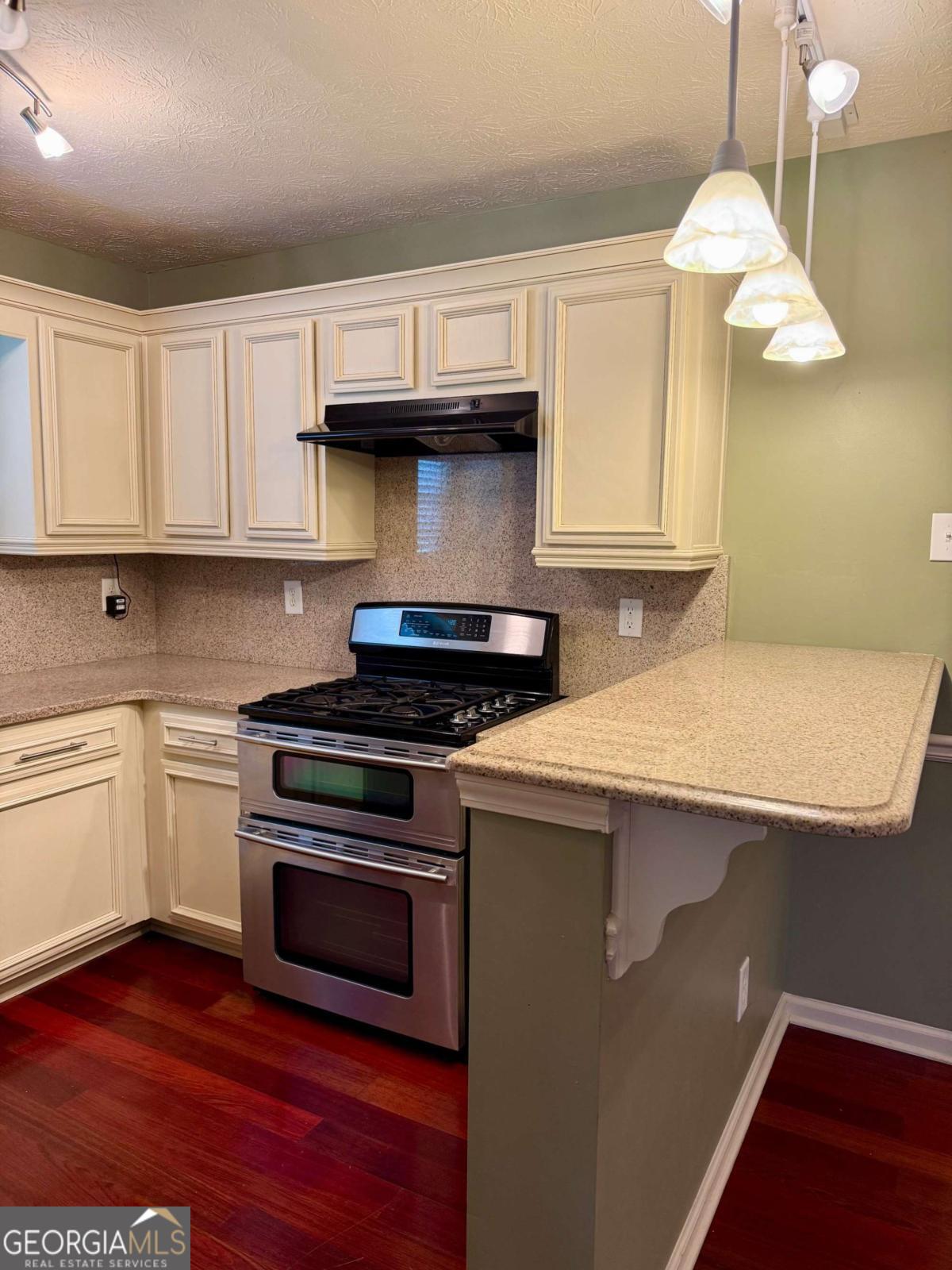 1013 Navaho Trail Property Photo 13