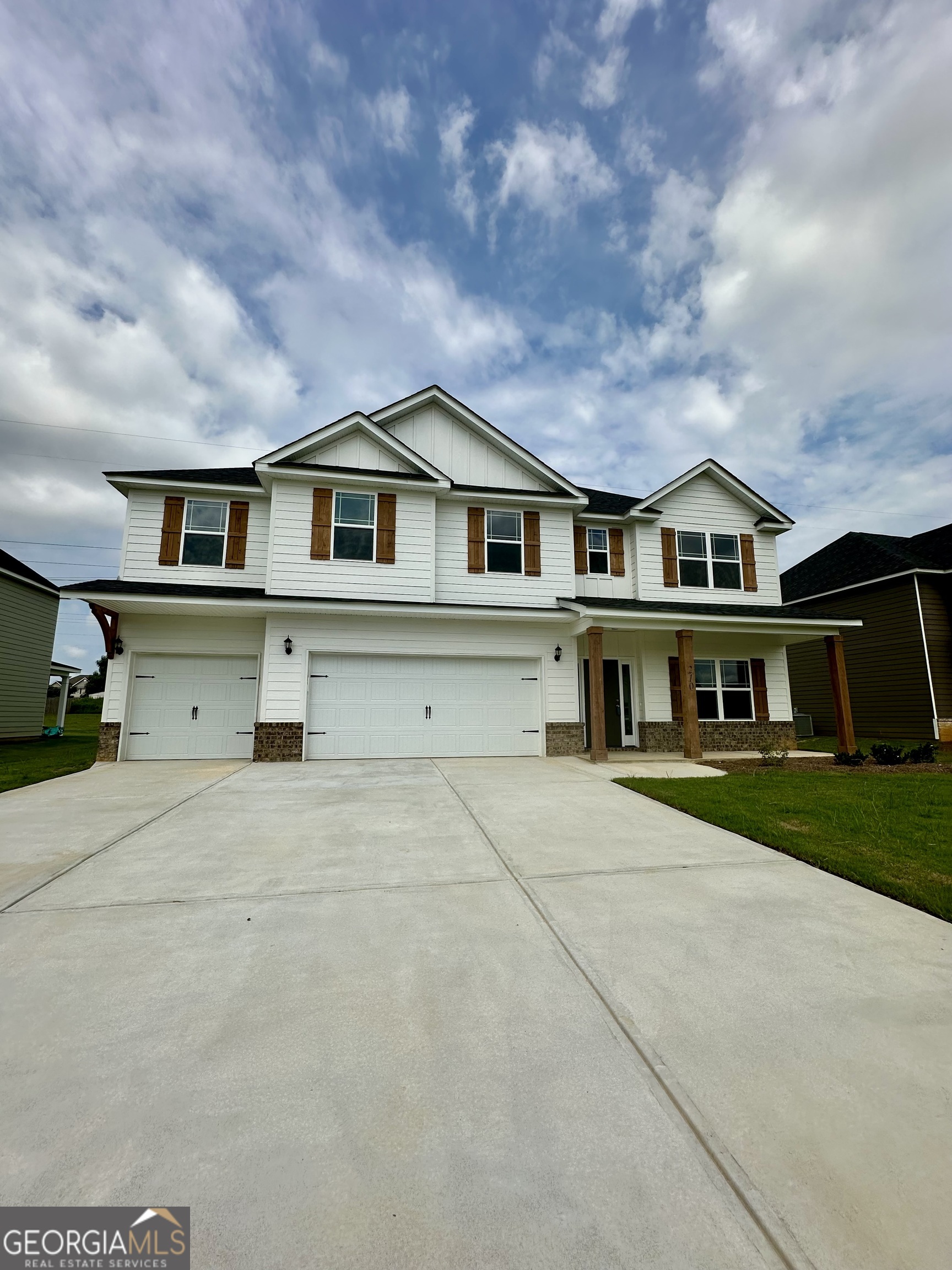 210 Ashley Nicole Avenue Property Photo 1