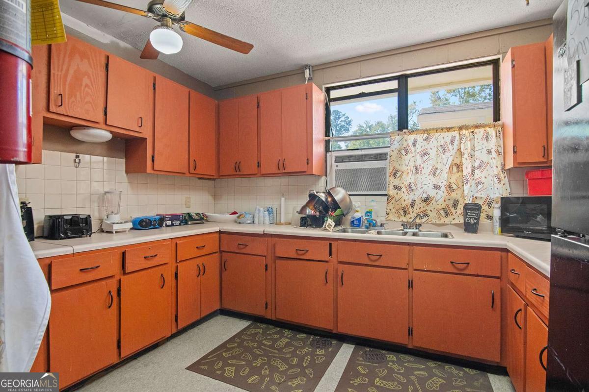 4433 Roundfield Road Property Photo 21