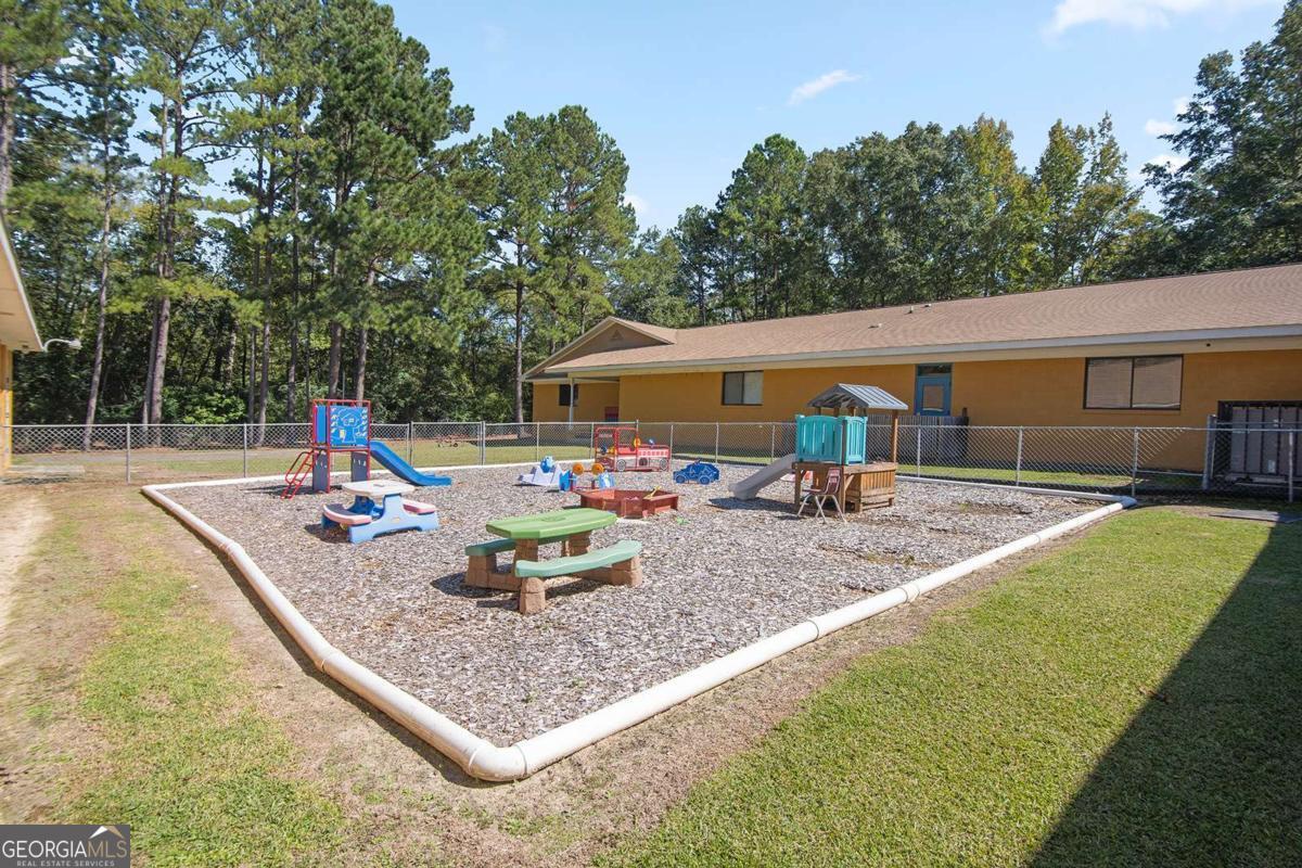 4433 Roundfield Road Property Photo 26