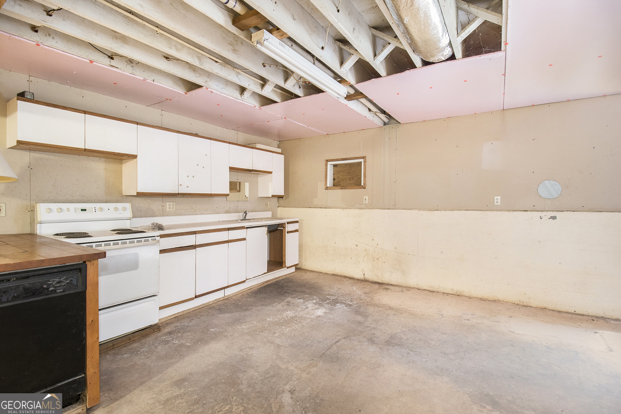 1600 Highway 81 E Property Photo 30