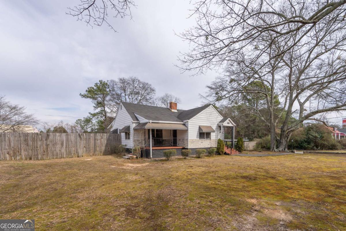 4404 Lawrenceville Road Property Photo 8