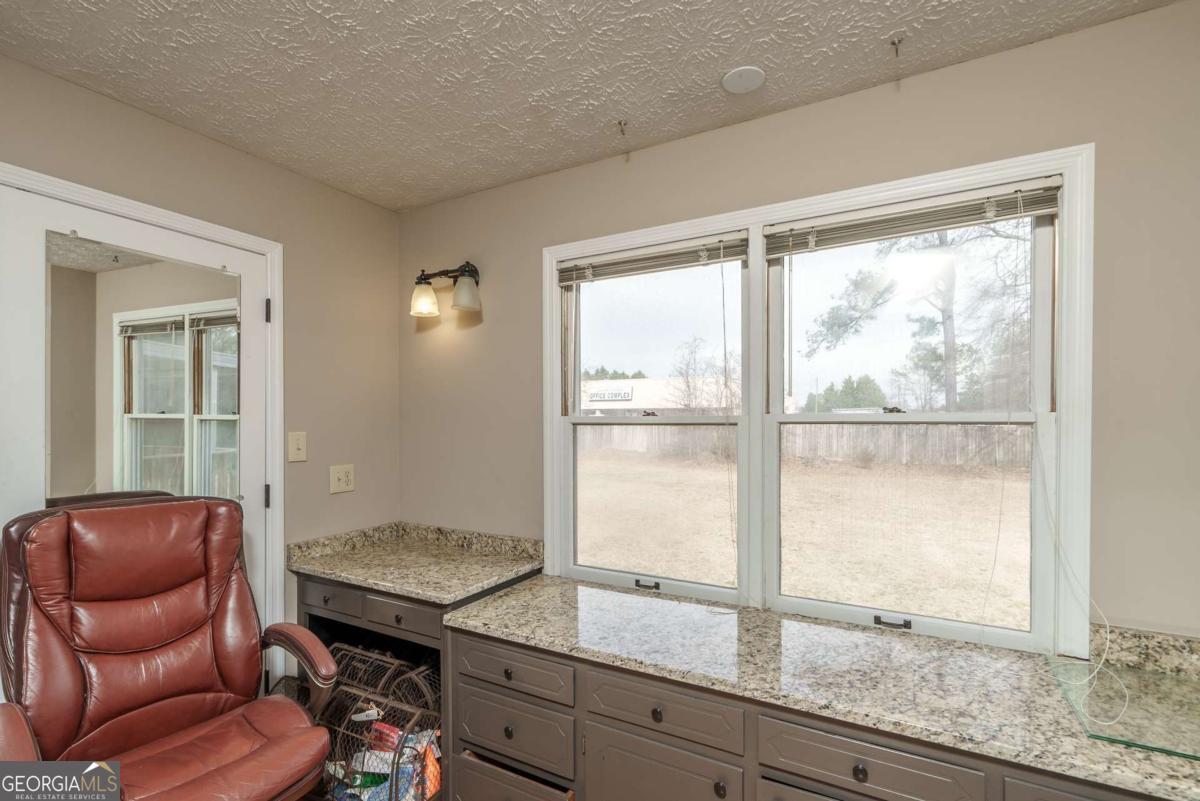 4404 Lawrenceville Road Property Photo 28