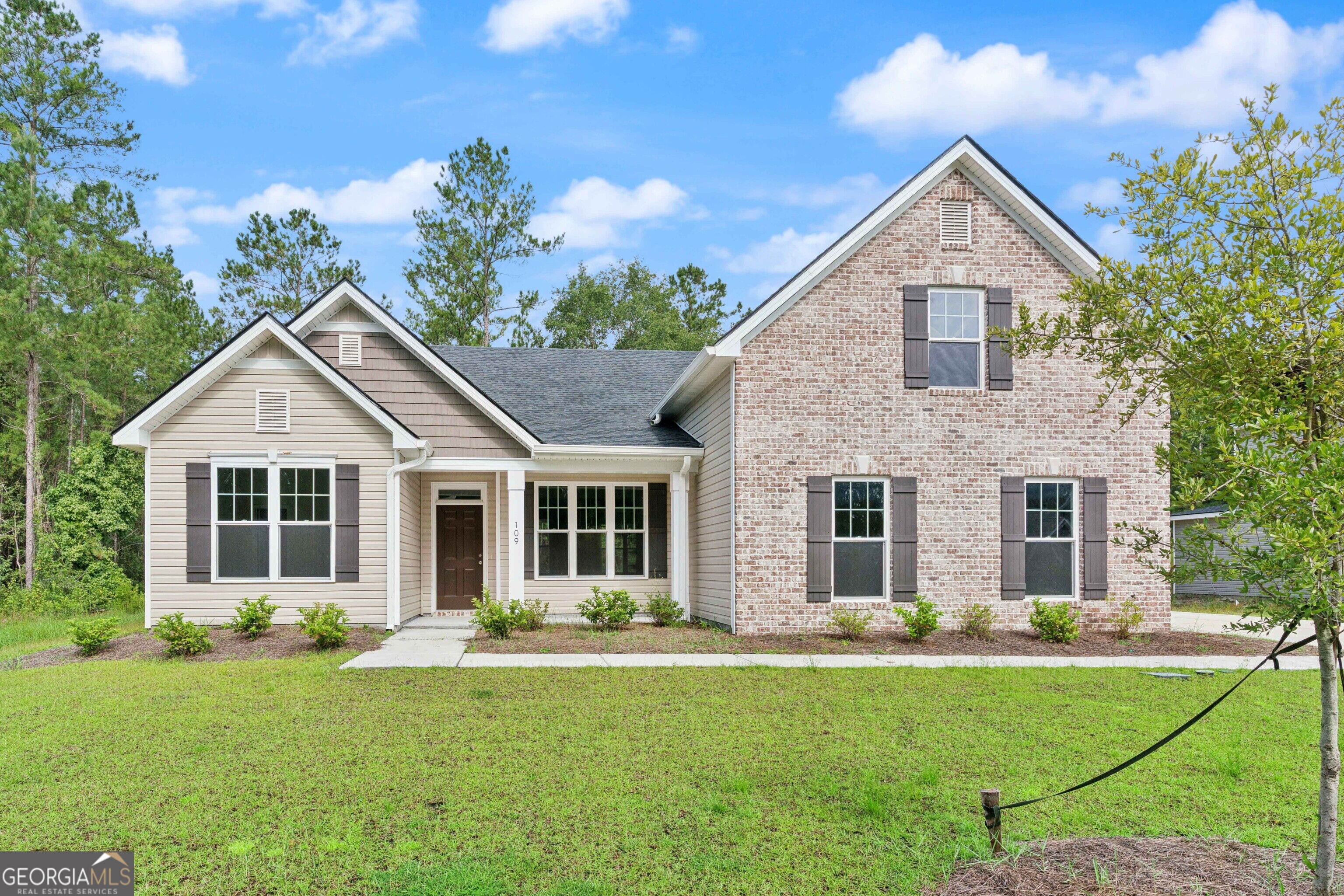 109 Wave Break Court Property Photo 1
