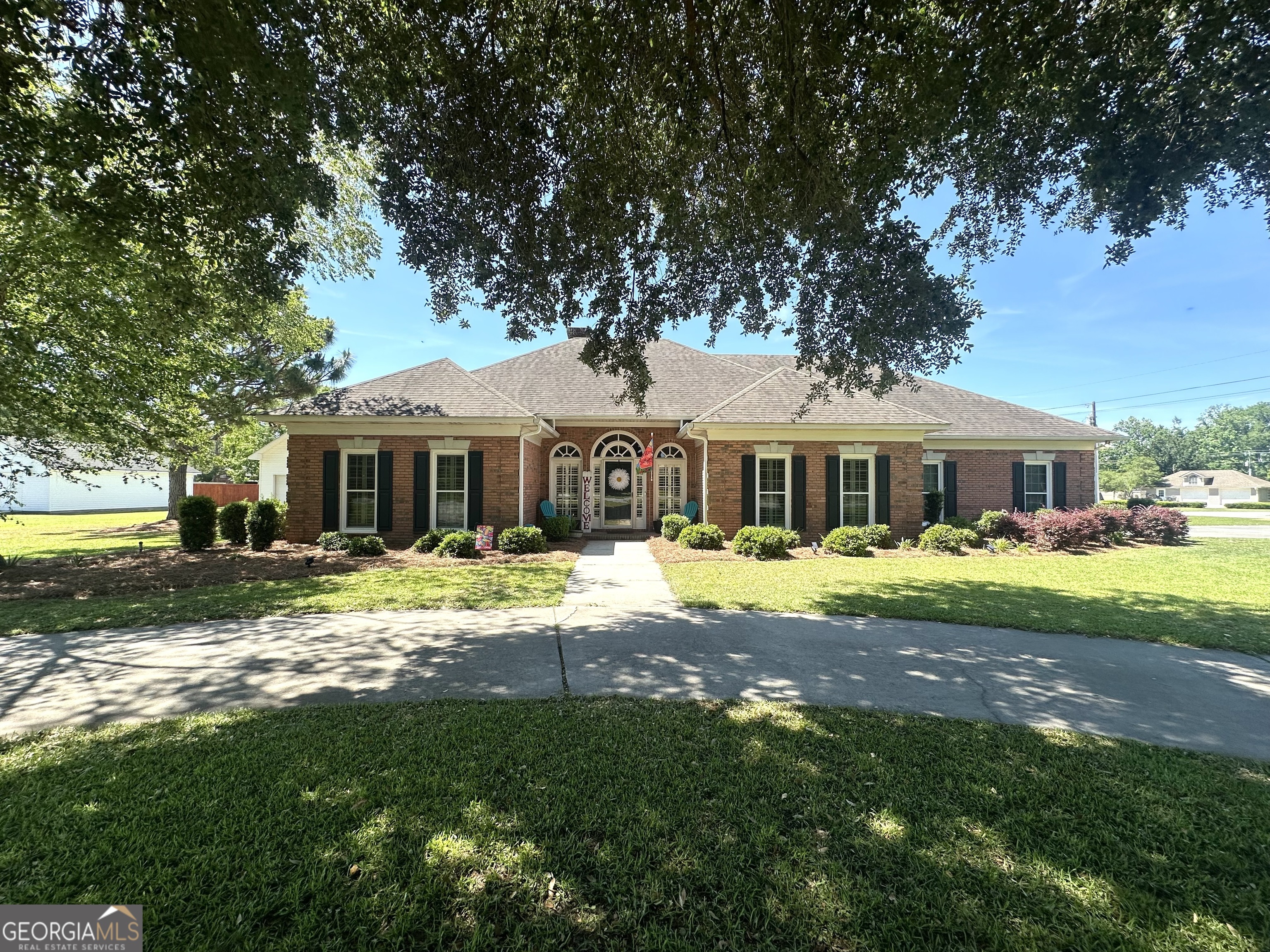 705 Newton Drive Property Photo 1