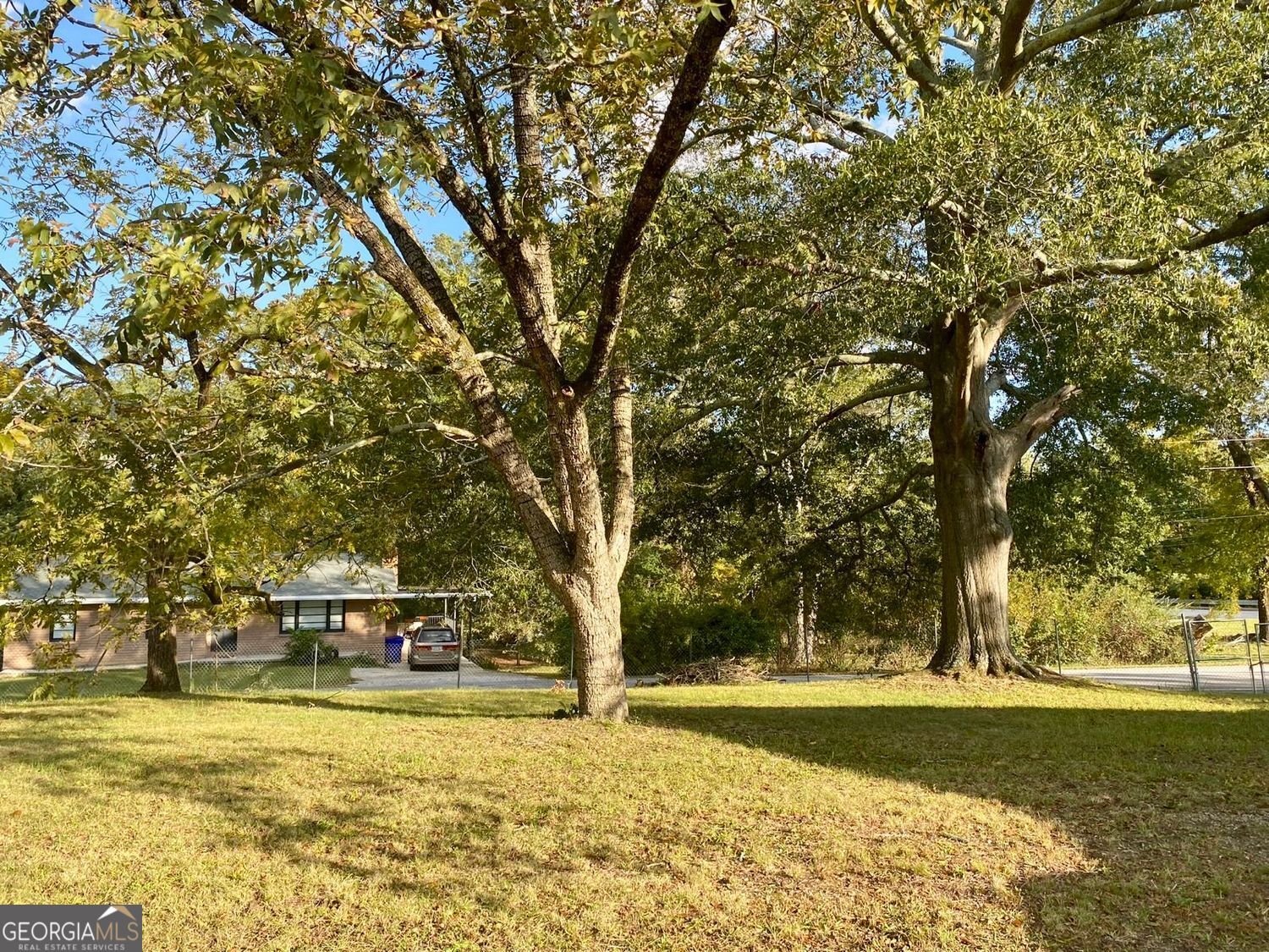 1146 Covington Highway Se Property Photo 5