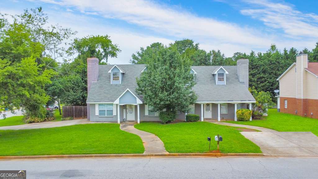 2124 Hickory Bend SE