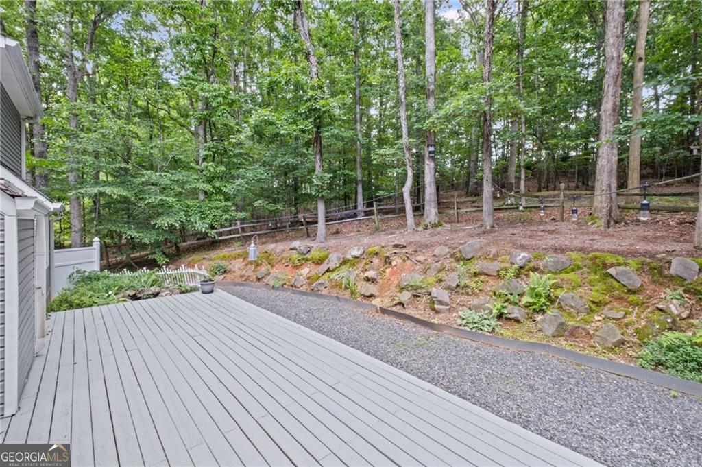 115 Leaf Lake Drive Property Photo 39