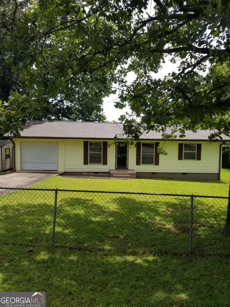6617 18th St S.w. Property Photo 1