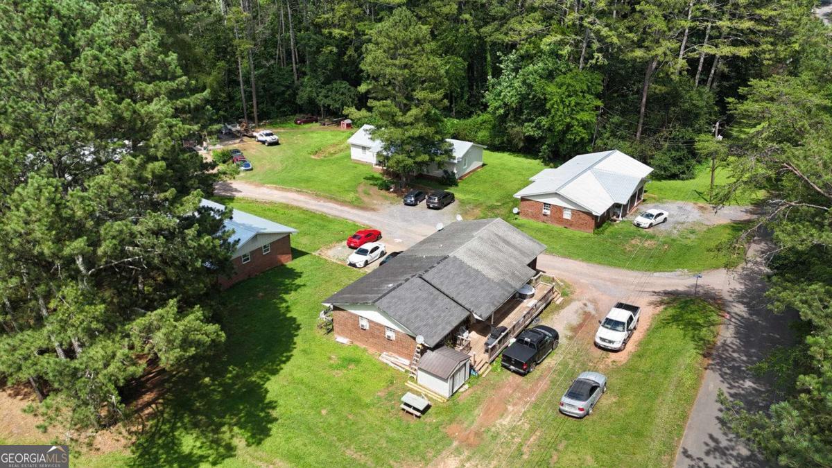 120 Foothill Drive Property Photo 3