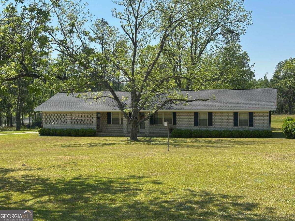 1436 Gibbs Bridge Road Property Photo 1