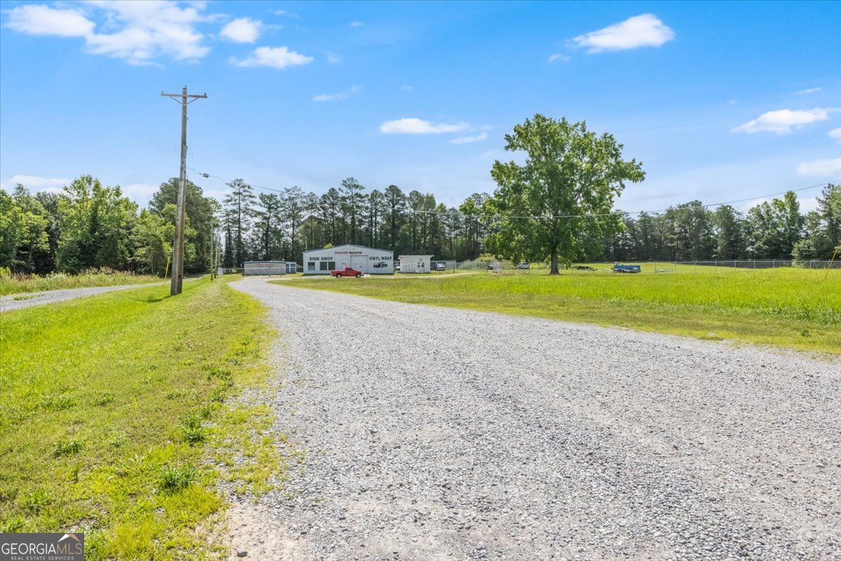 2202 N Highway 27 Property Photo 19